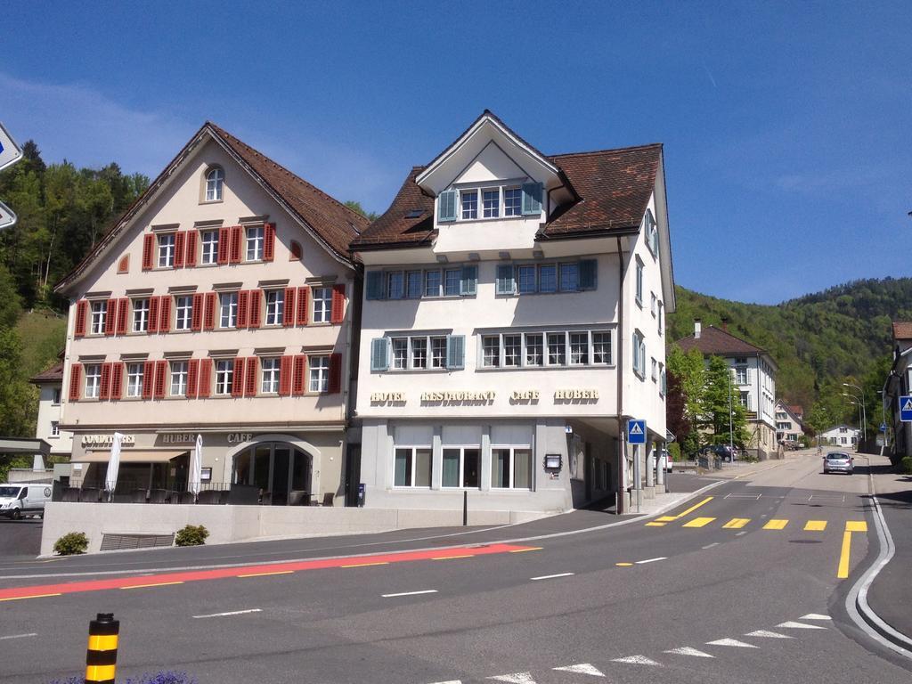 Cafe-Conditorei Hotel Huber Lichtensteig Εξωτερικό φωτογραφία